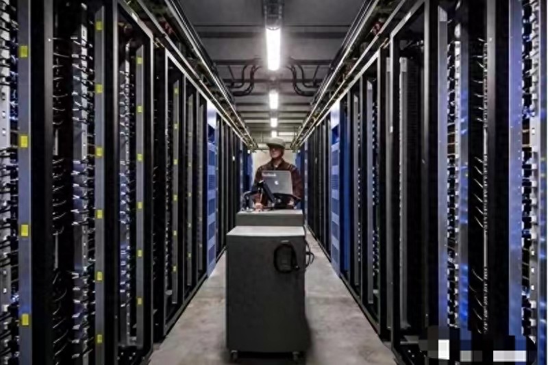 互聯網根服務器體系 架構、現狀與應對策略